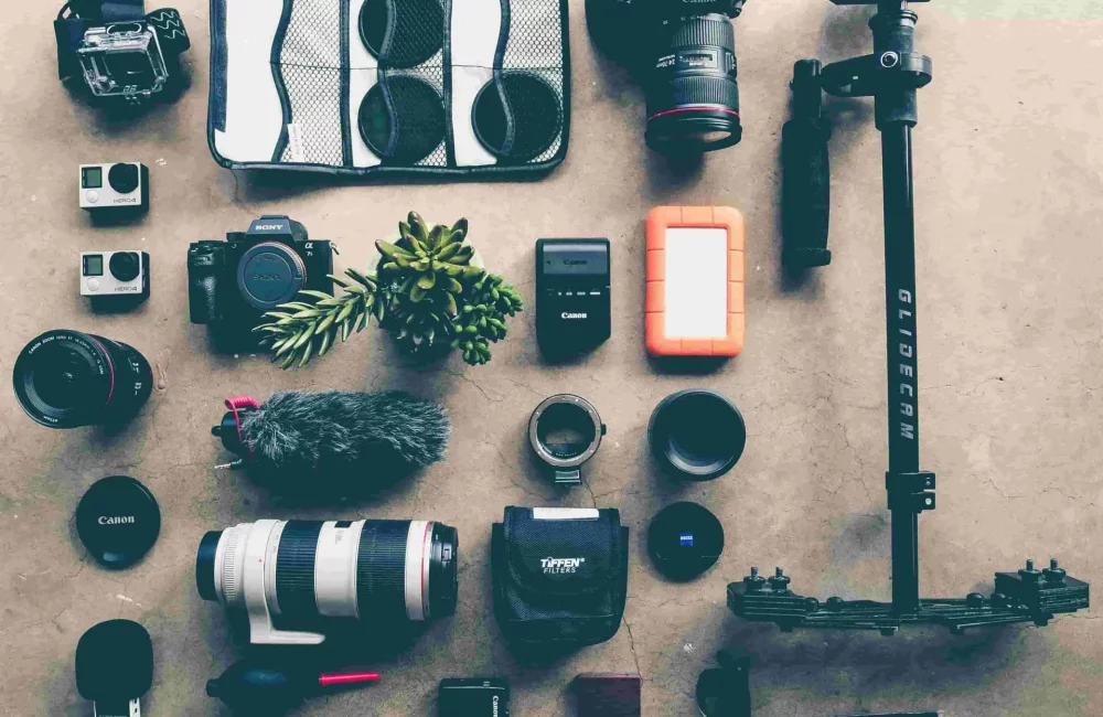 9 easy step that makes you professional Travel Photographer.