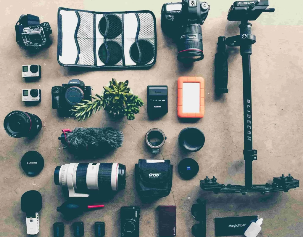 9 easy step that makes you professional Travel Photographer.